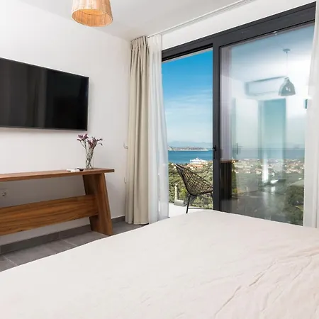 Hillside - Thea 빌라