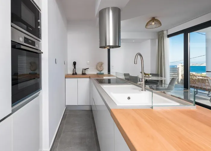 Hillside - Thea 别墅